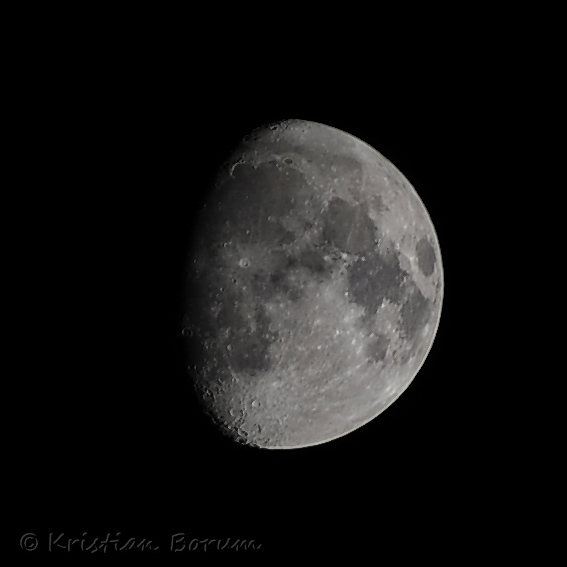 Luna20110315-37503sSA.jpg